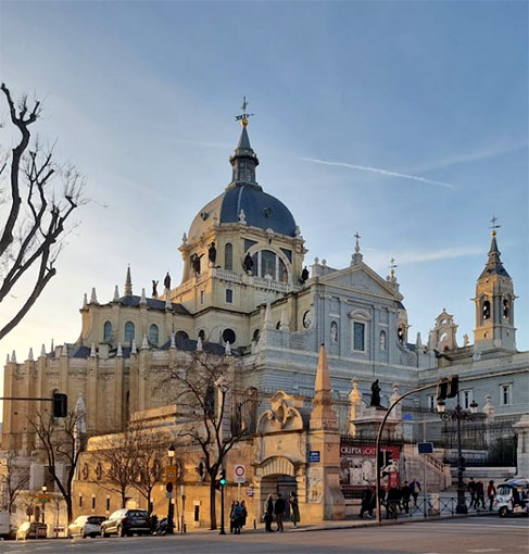 CATEDRAL ALMUDENA FOTO IVAN DRAZIC